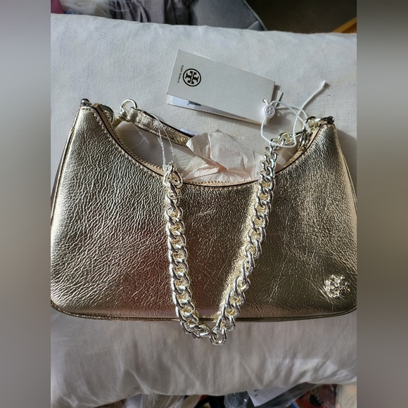 Tory BurchSmall Mercer Metallic Leather Shoulder Bag - Picture 5 of 9